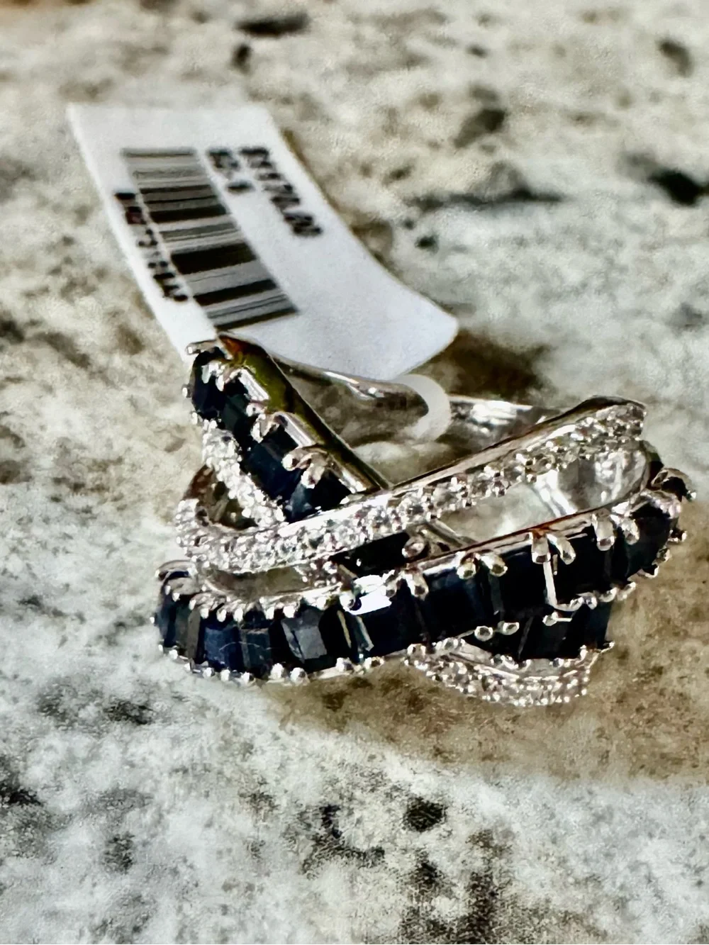 Elegant Crisscross Sapphire Ring - Size 5 Silver